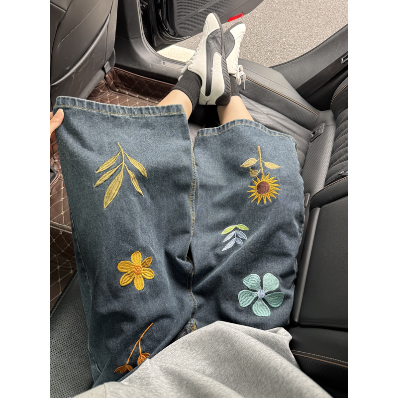 กางเกงยีนส์ขาสั้นปักลายดอกไม้ส - Embroidery Jeans บทวิจารณ์และราคา
