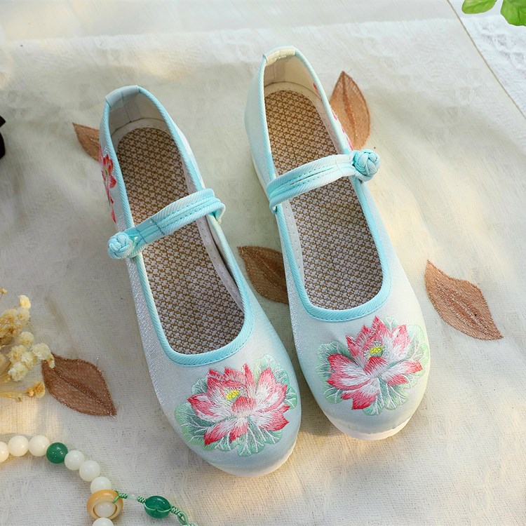 รองเท้าส้นเตารีดแบบแมรี่เจนปัก - Embroidery White บทวิจารณ์และราคา