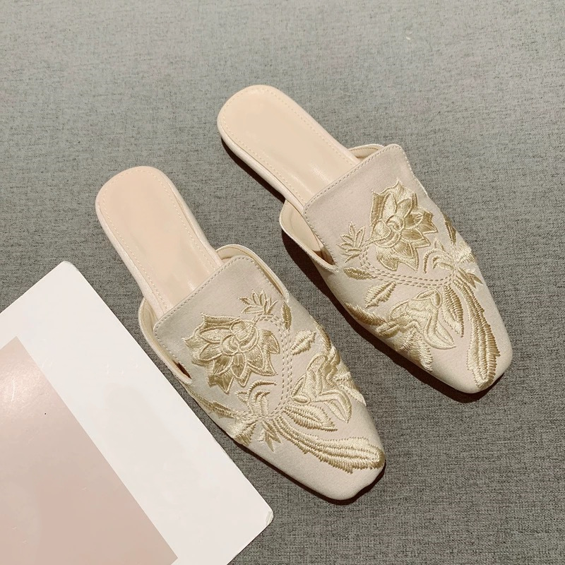 2026 ใหม่รองเท้าสตรีย้อนยุคเย็ - Embroidery Design Free บทวิจารณ์และราคา