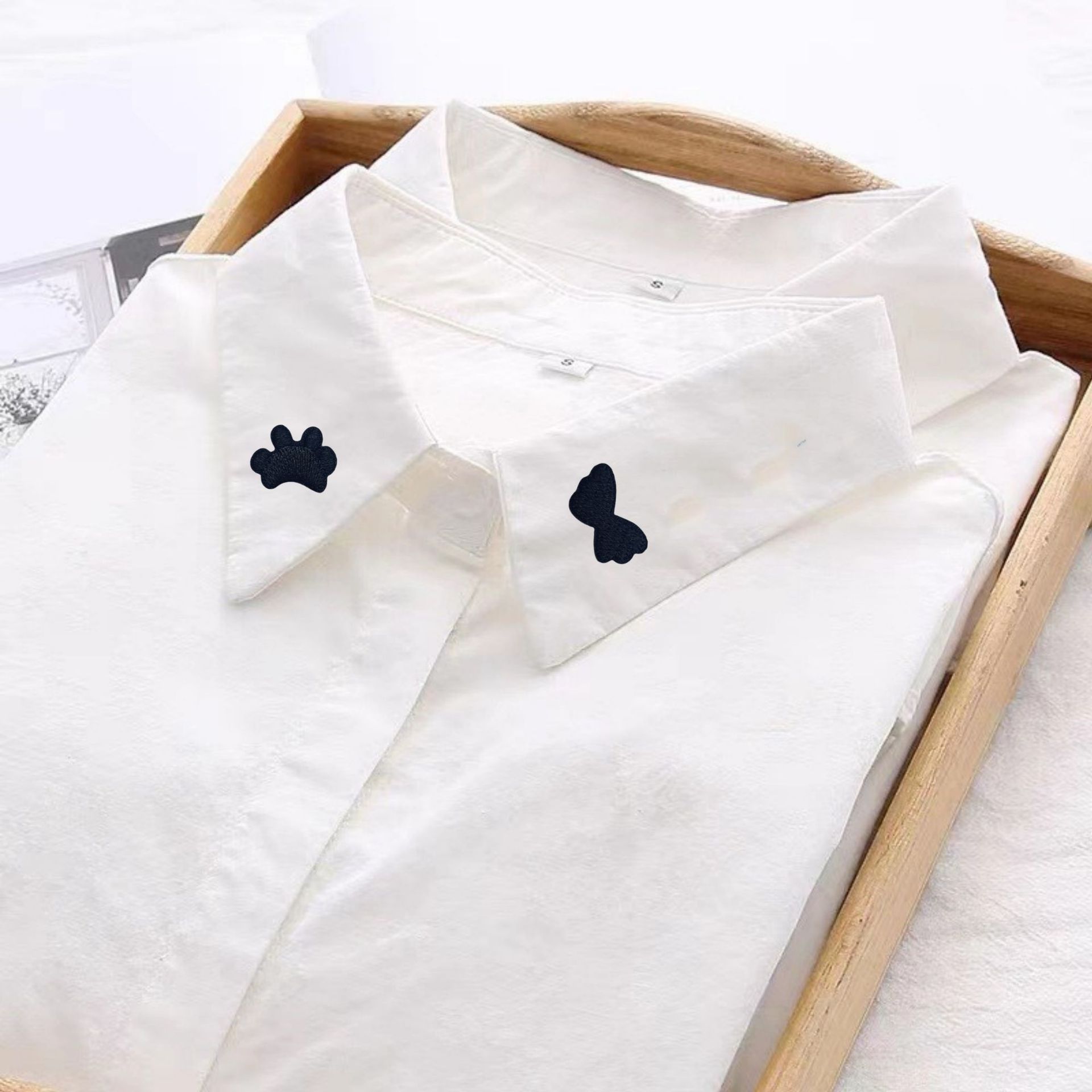 แผ่นปะปักลายขนาดเล็กสีดำน่ารัก - Embroidery On Black Shirt บทวิจารณ์และราคา